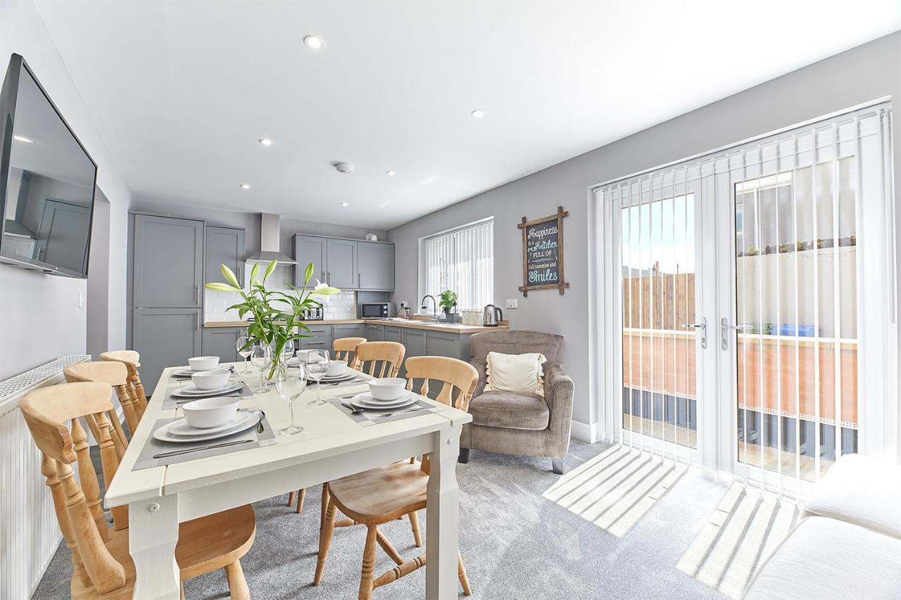 Host&Stay - Sea Breeze Amble Exterior foto